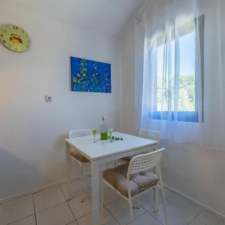 Iskra Apartment Vrboska